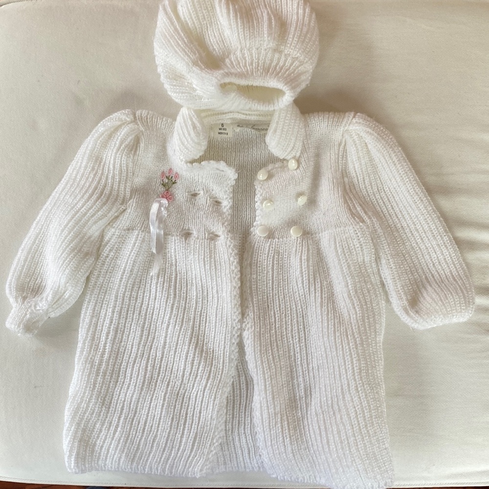 Baby’s Trousseau white sweater/coat with hat